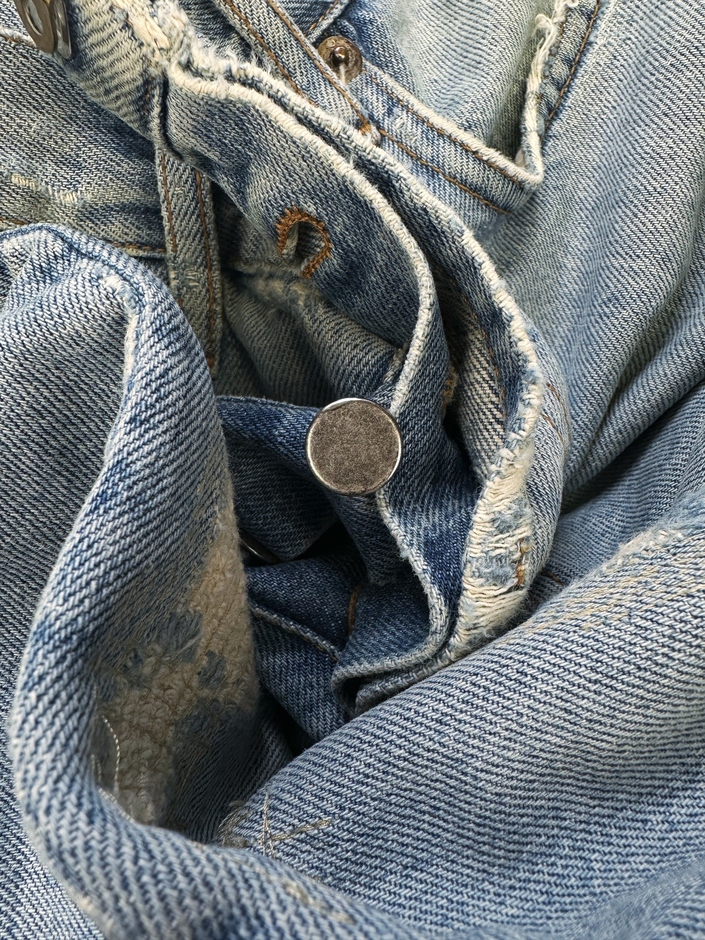 SS06 Dior by Hedi Slimane ‘Crash’ Blue Light Wash Distressed Jeans