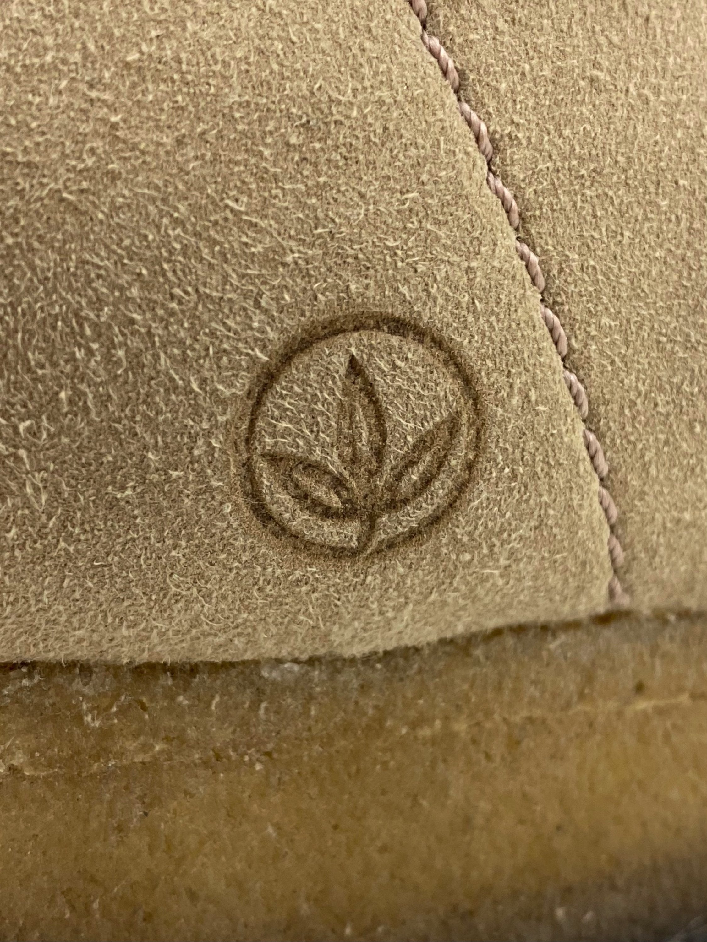 Clarks ‘Wallabee’s’ Suede Vegan Leather Tan Lows
