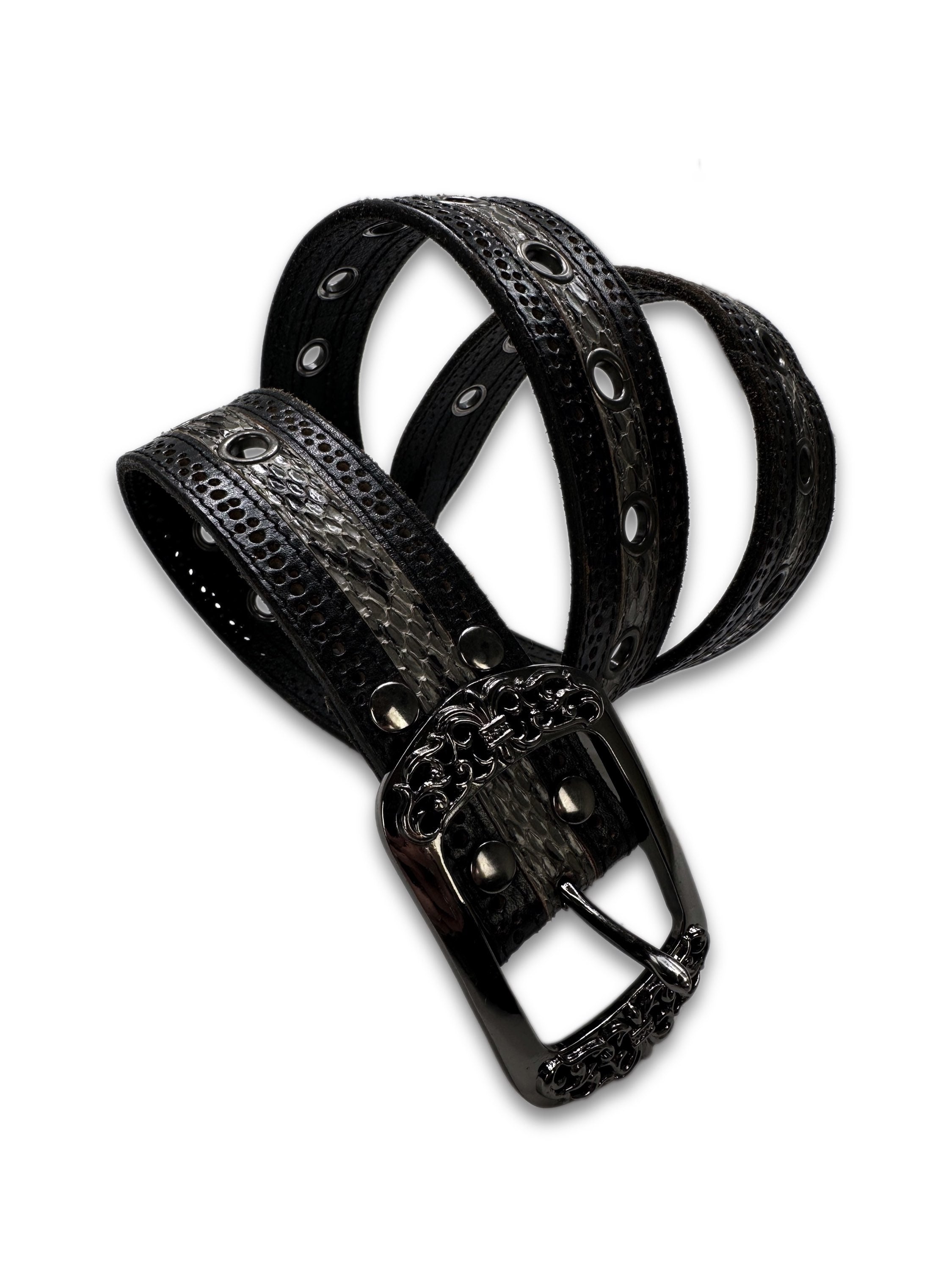 00s Tornado Mart Western Faux Snake Skin Silver Belt