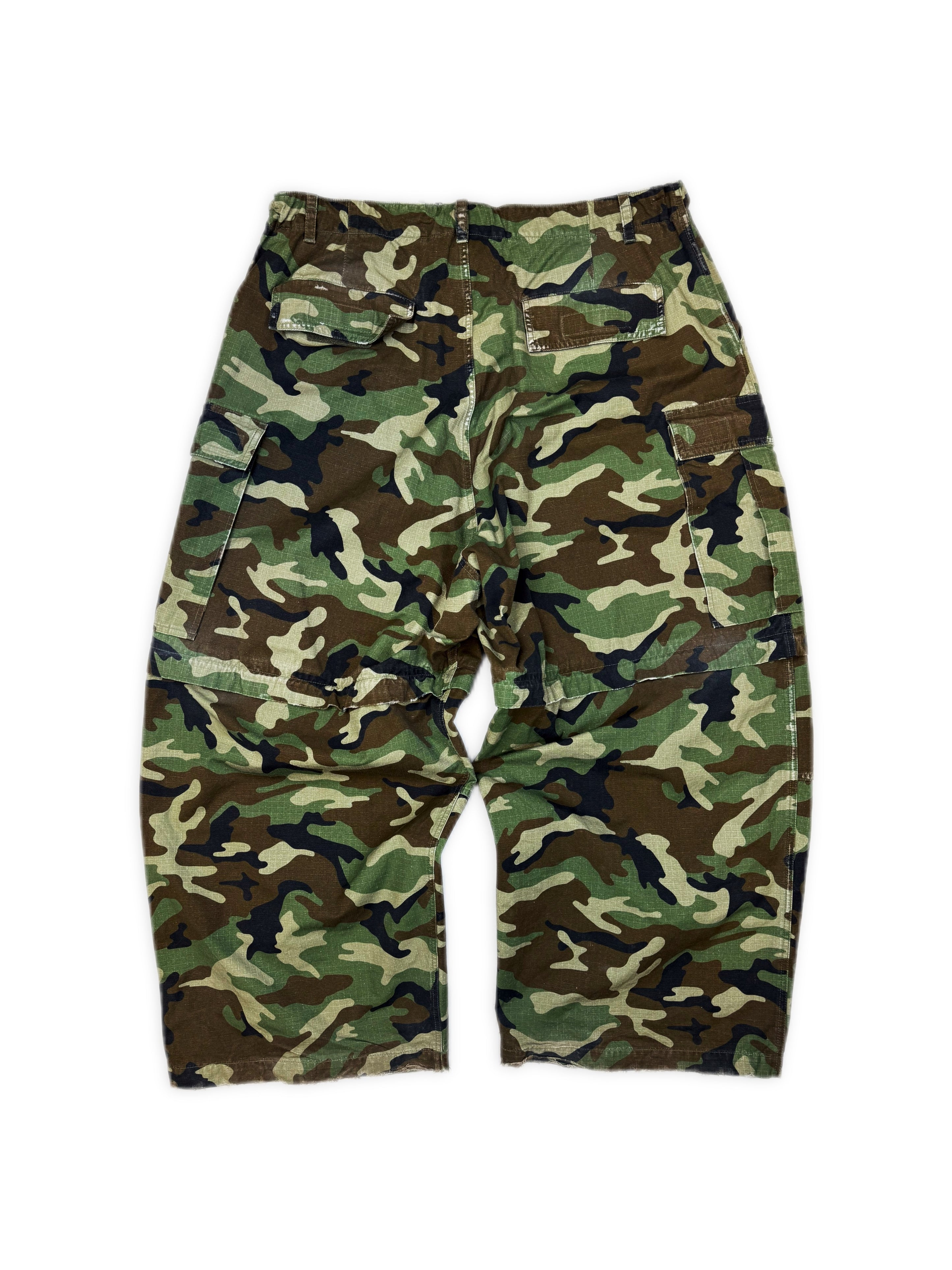 AW24 Balenciaga Wide Leg Green Camouflage Convertible  Cargo Pants