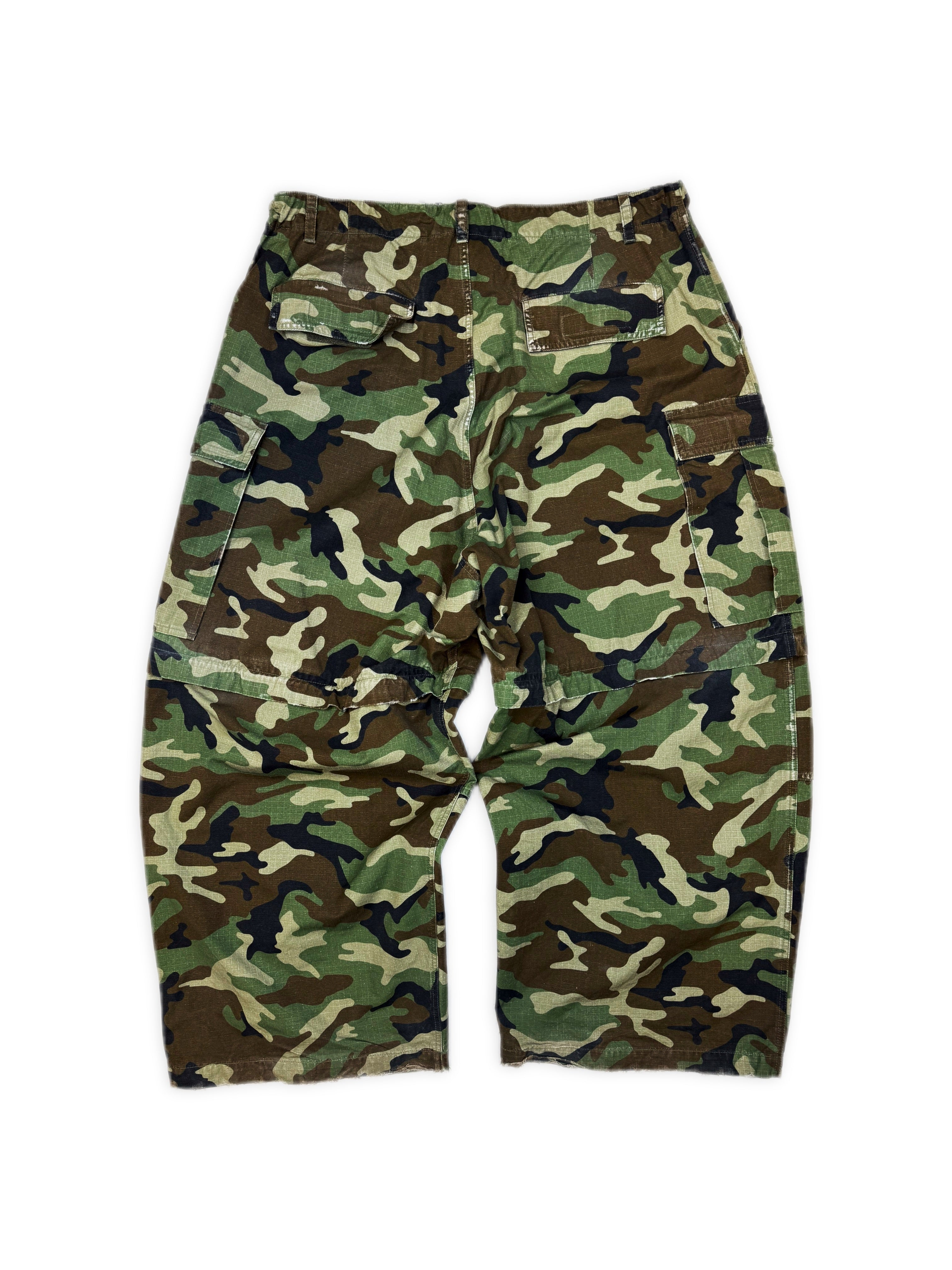 AW24 Balenciaga Wide Leg Green Camouflage Convertible  Cargo Pants