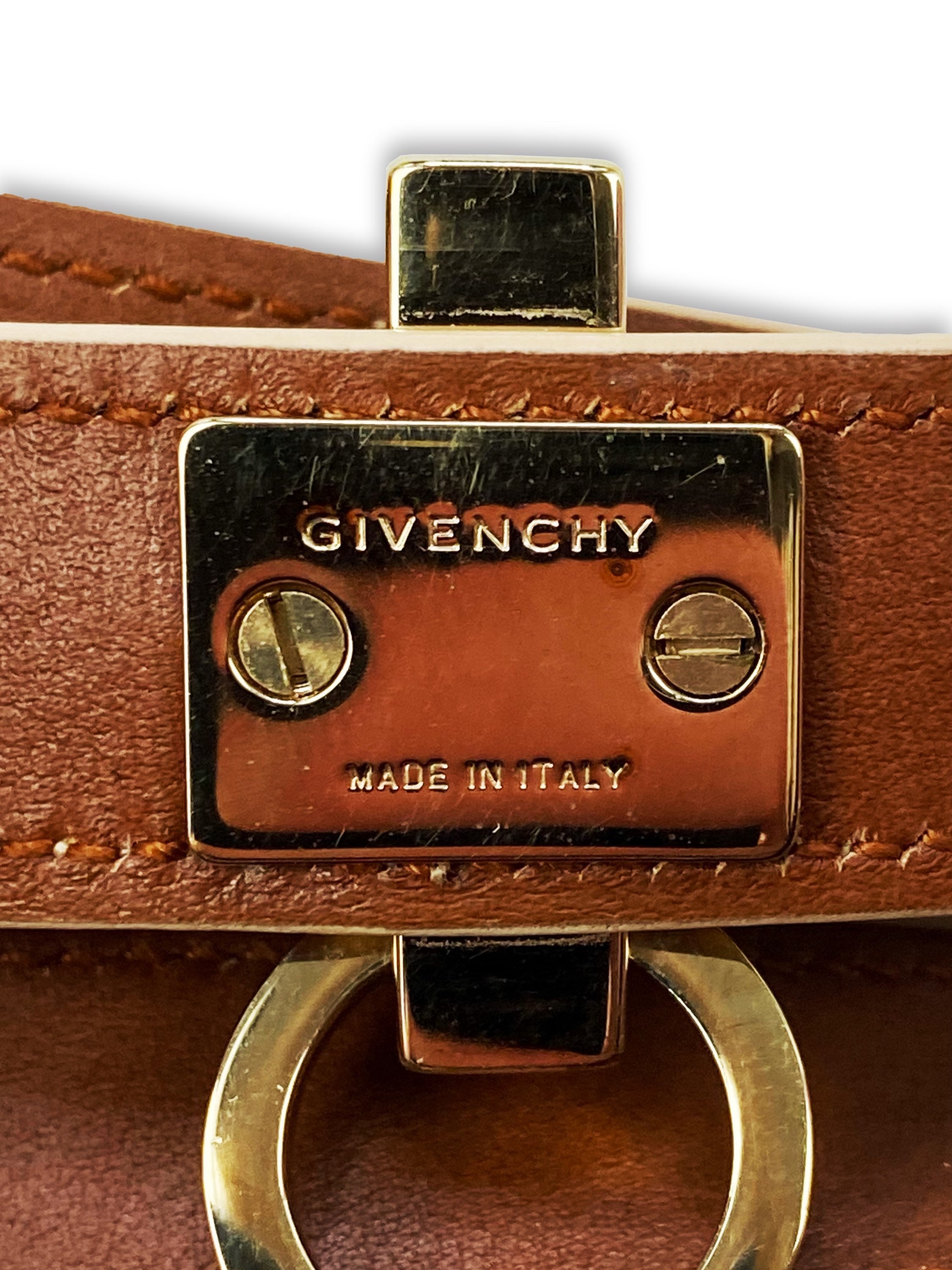 Givenchy ‘Obsedia’ Spiral Wrap Patent Leather Bracelet