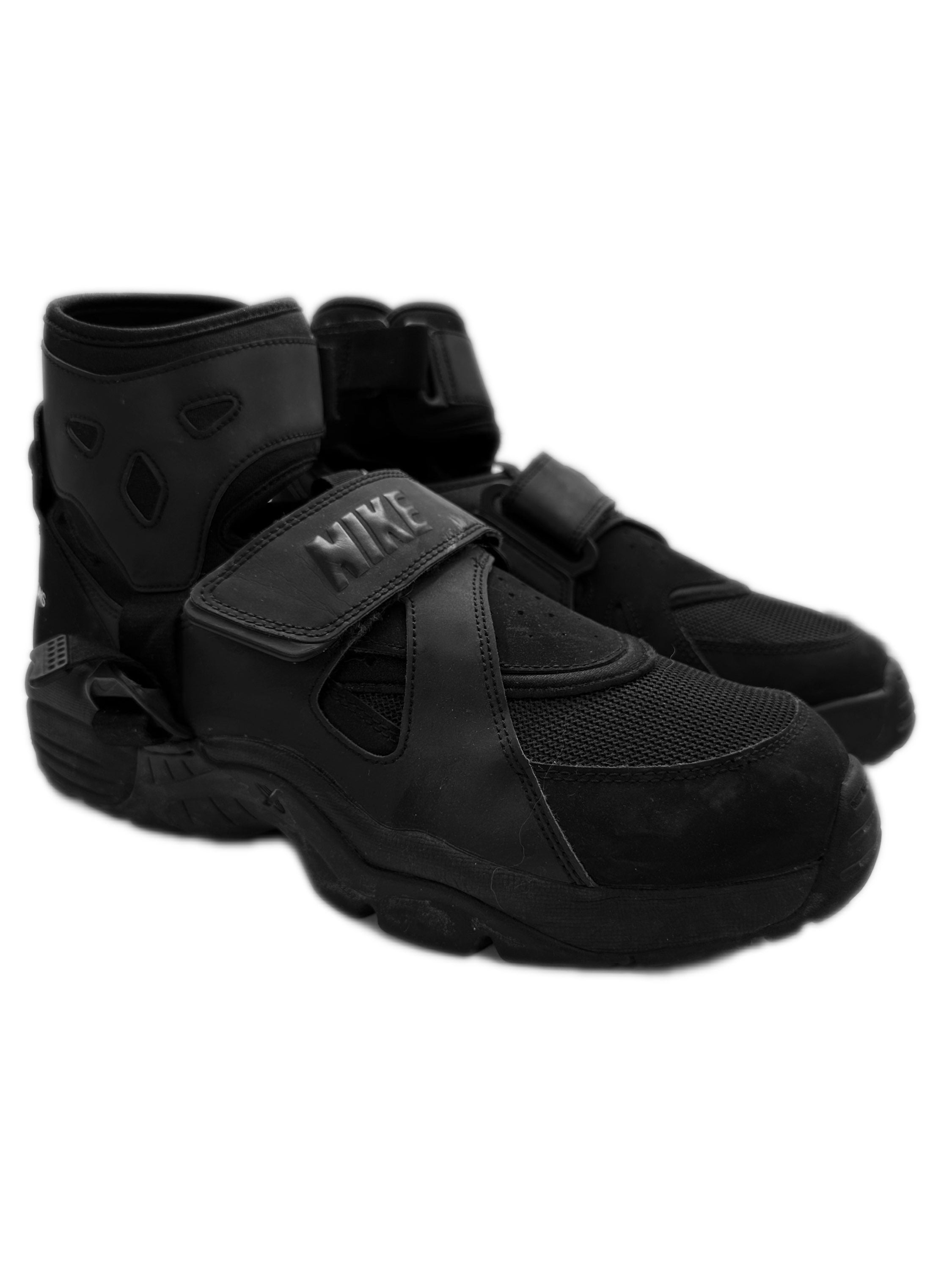 Comme des Garçons Homme Plus X Nike Air Carnivore Sneakers