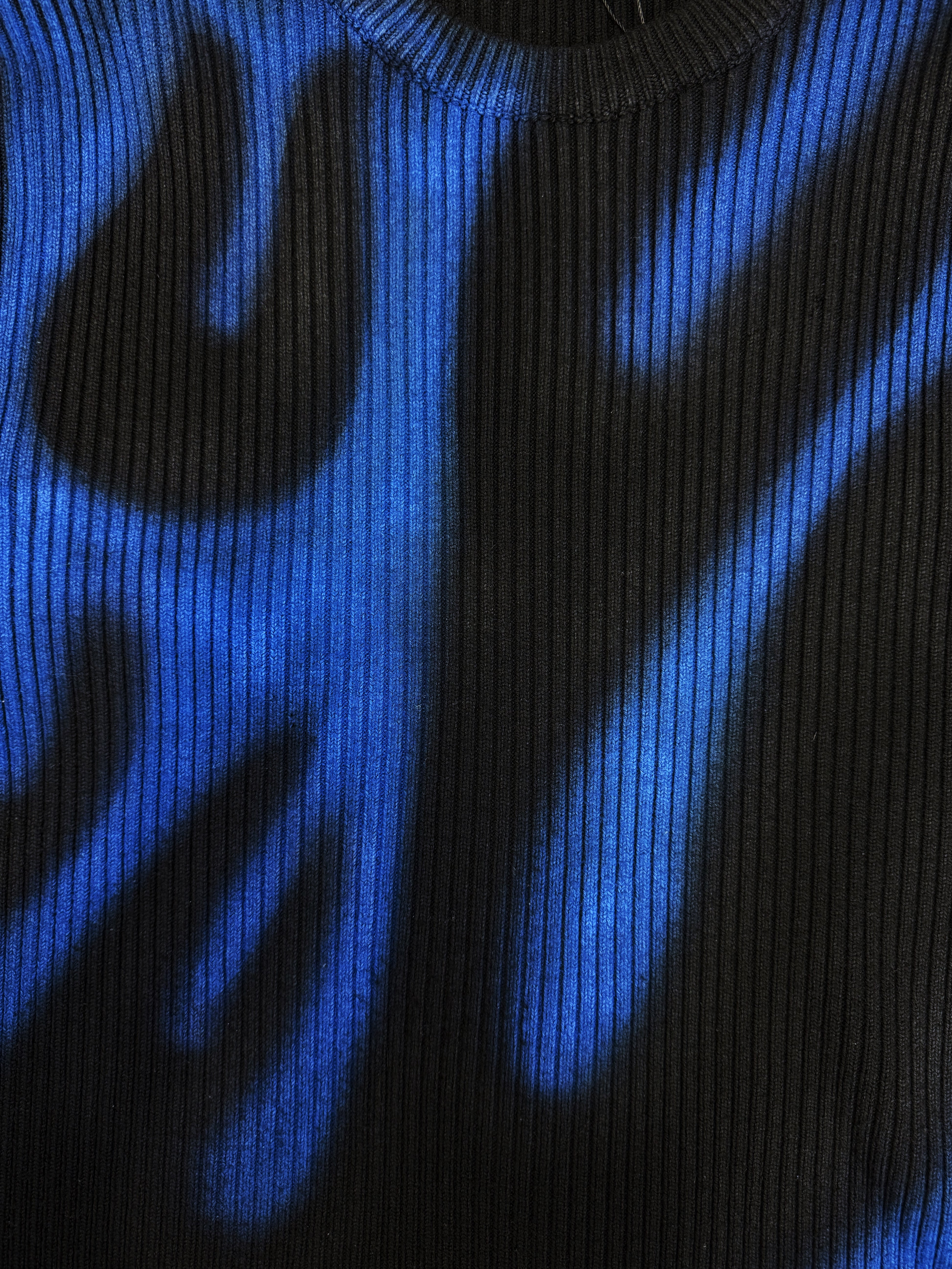 SS19 Balenciaga ‘Flame’ Knitted Blue / Black Heavy Weight Sweater