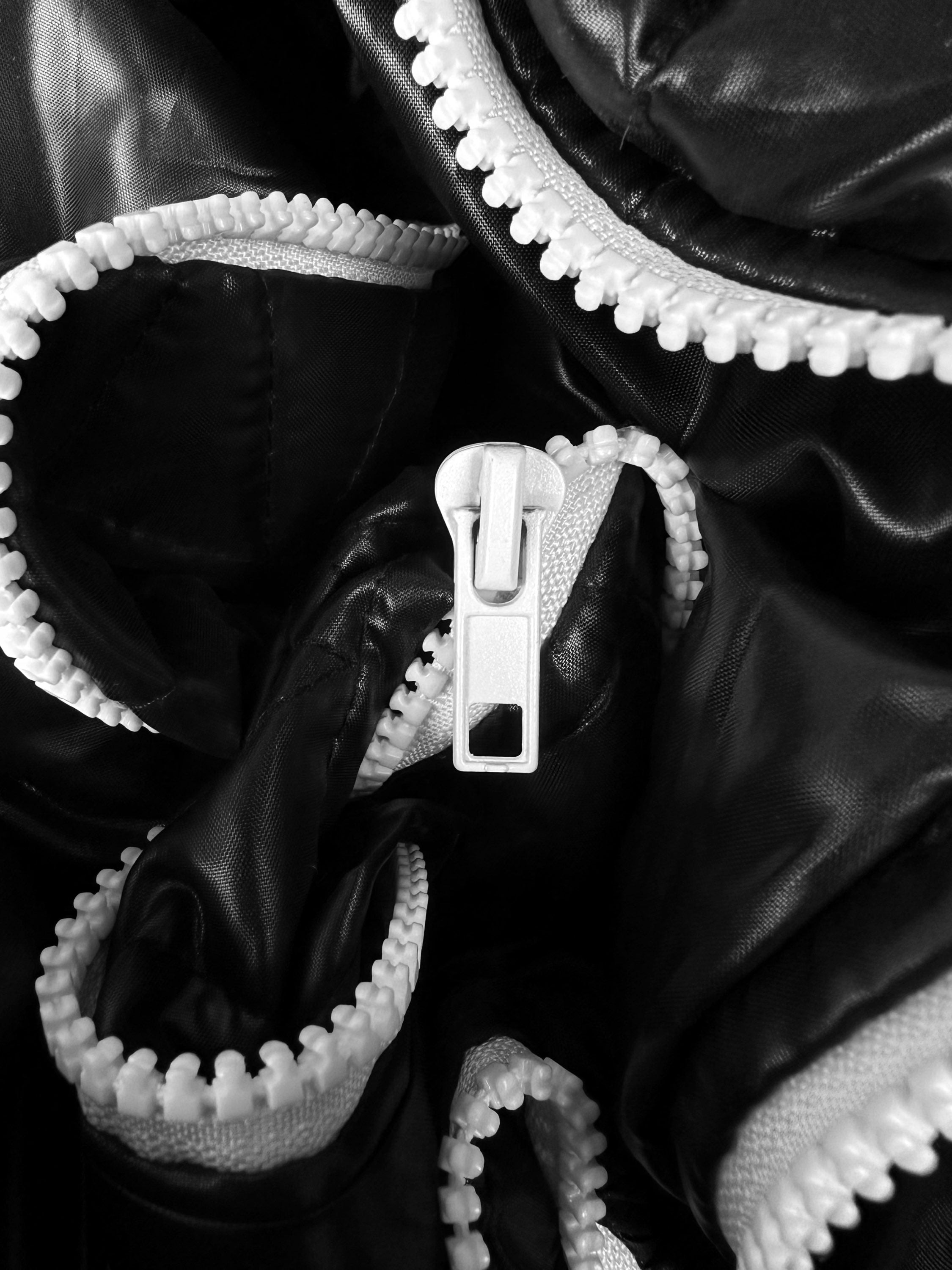 00s Tete Homme ‘Gimp’ Full-zip Black Puffer Jacket