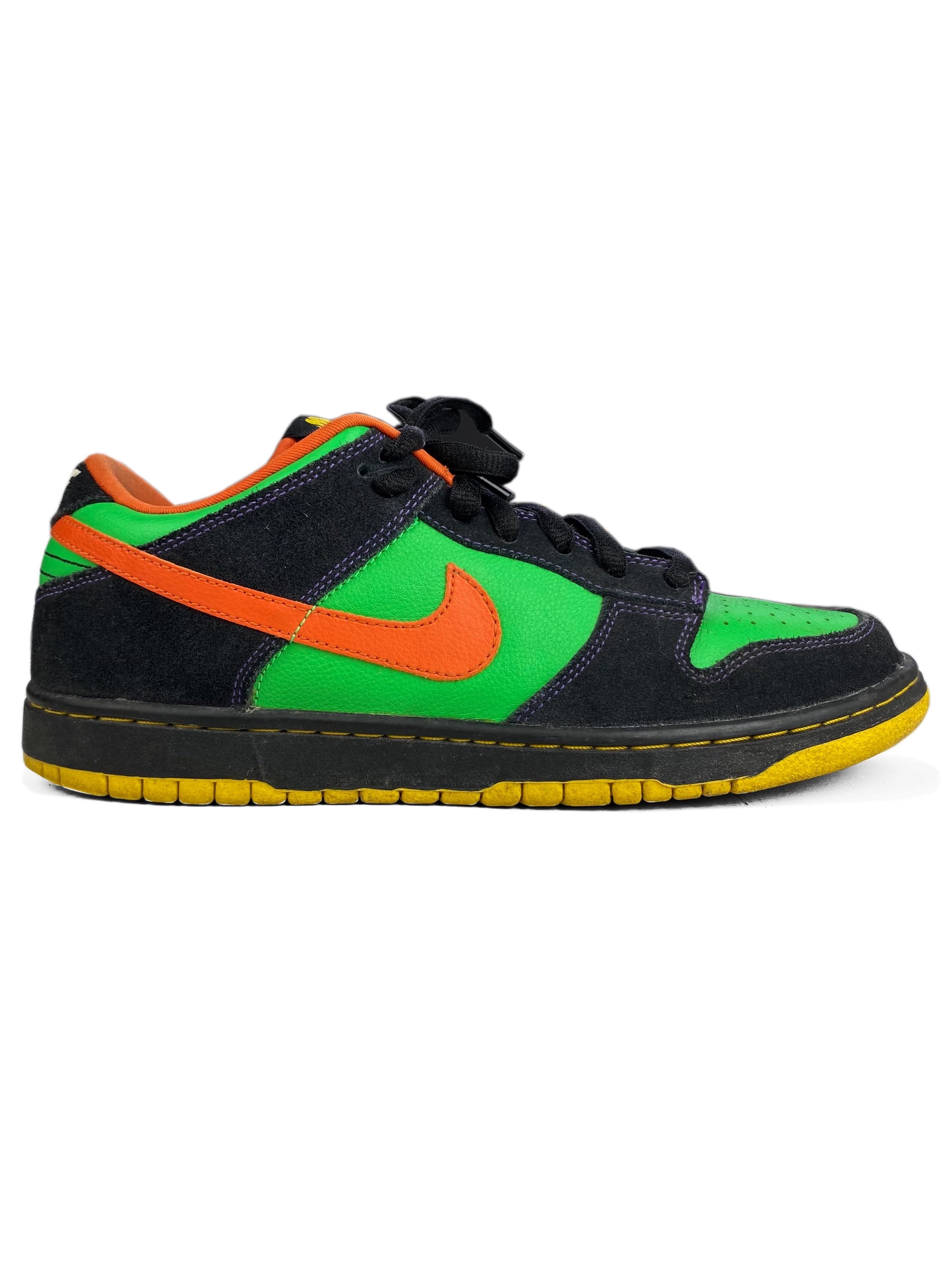 2009 Nike SB Dunk Low ‘Green Spark’ Hoop Orange Sneakers