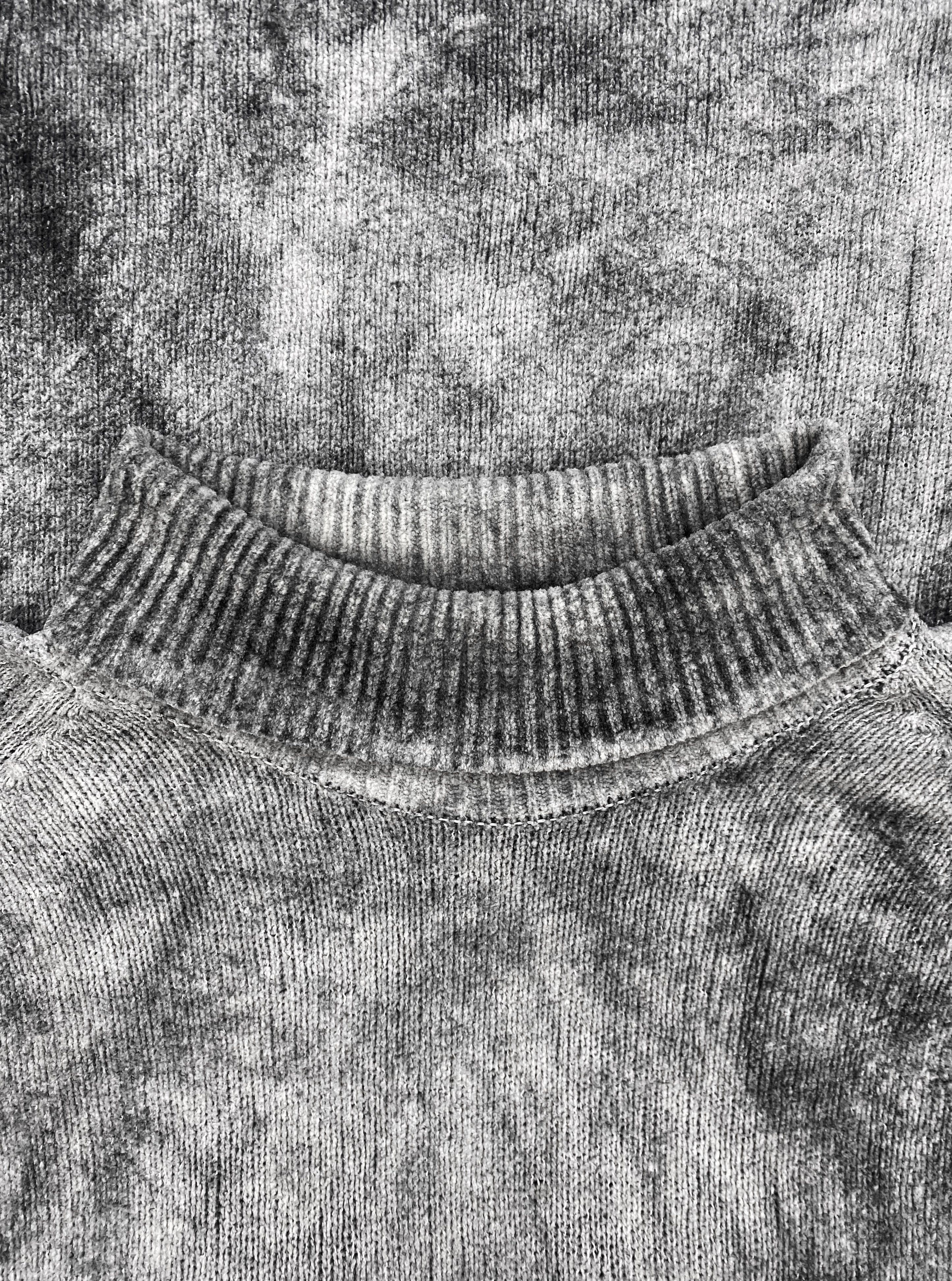 Issey Miyake Abstract Pattern Raglan Knitted Turtleneck