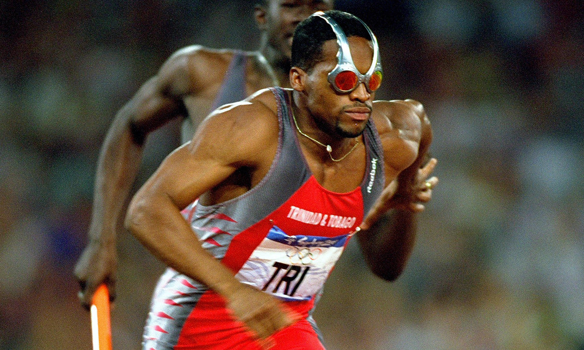 2000 Oakley ‘Over The Top’ Ice Iridium FMJ 5.56 Silver Sunglasses