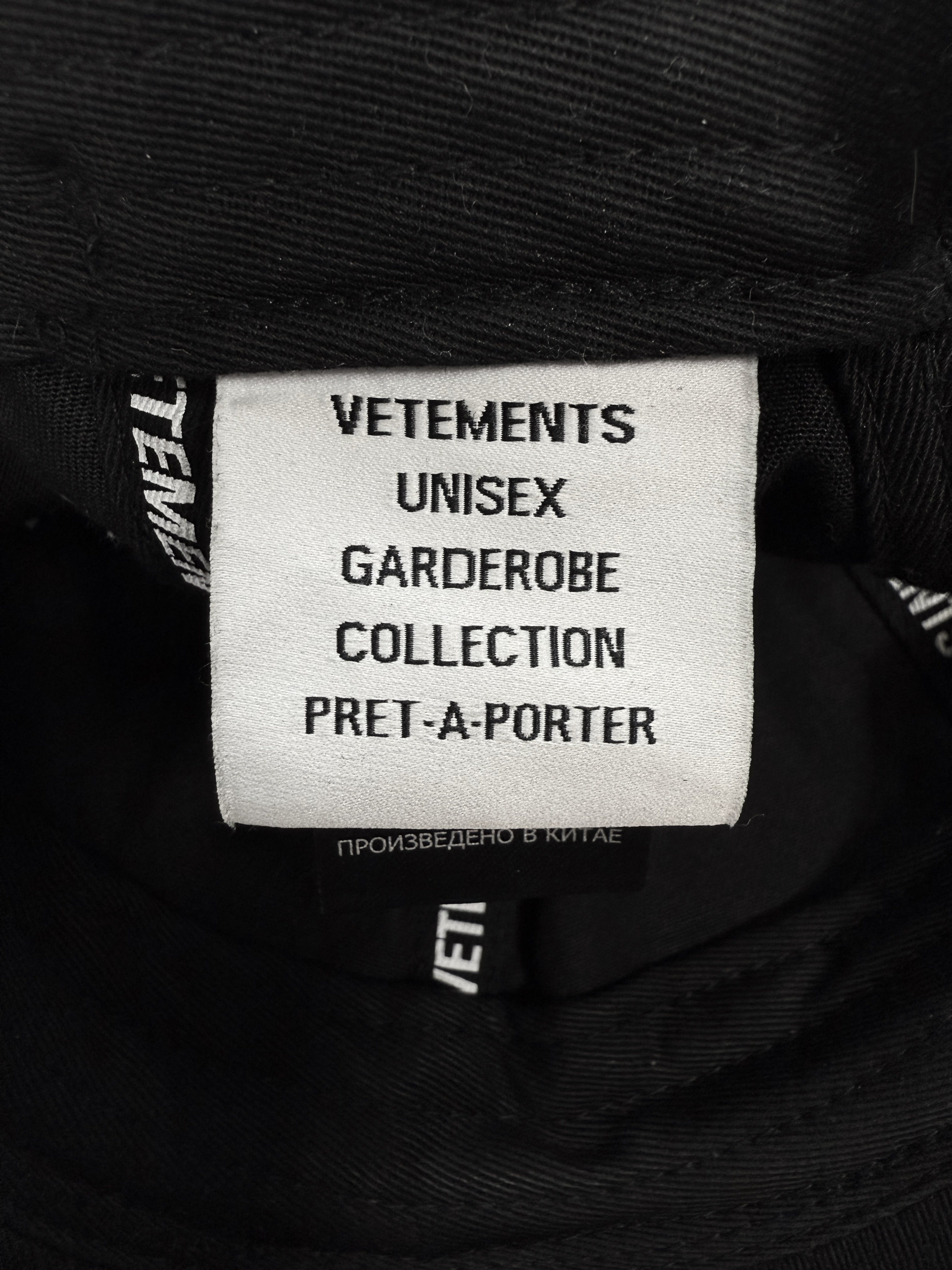 Vetements Embroidered Logo Limited Edition Strap Back Hat