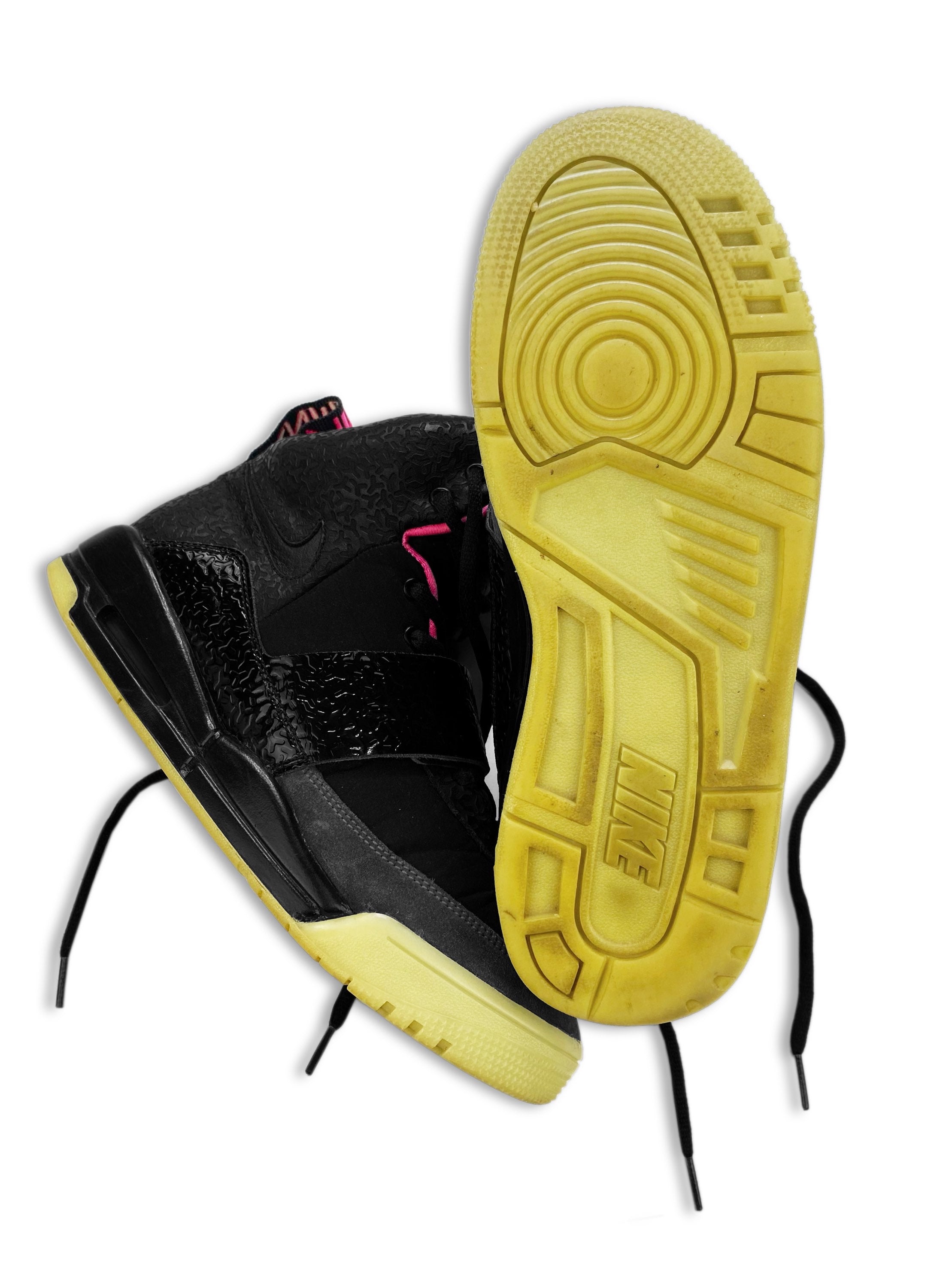 2009 Nike Air Yeezy 1 ‘Blink’ Phosphorescent High-top Sneakers