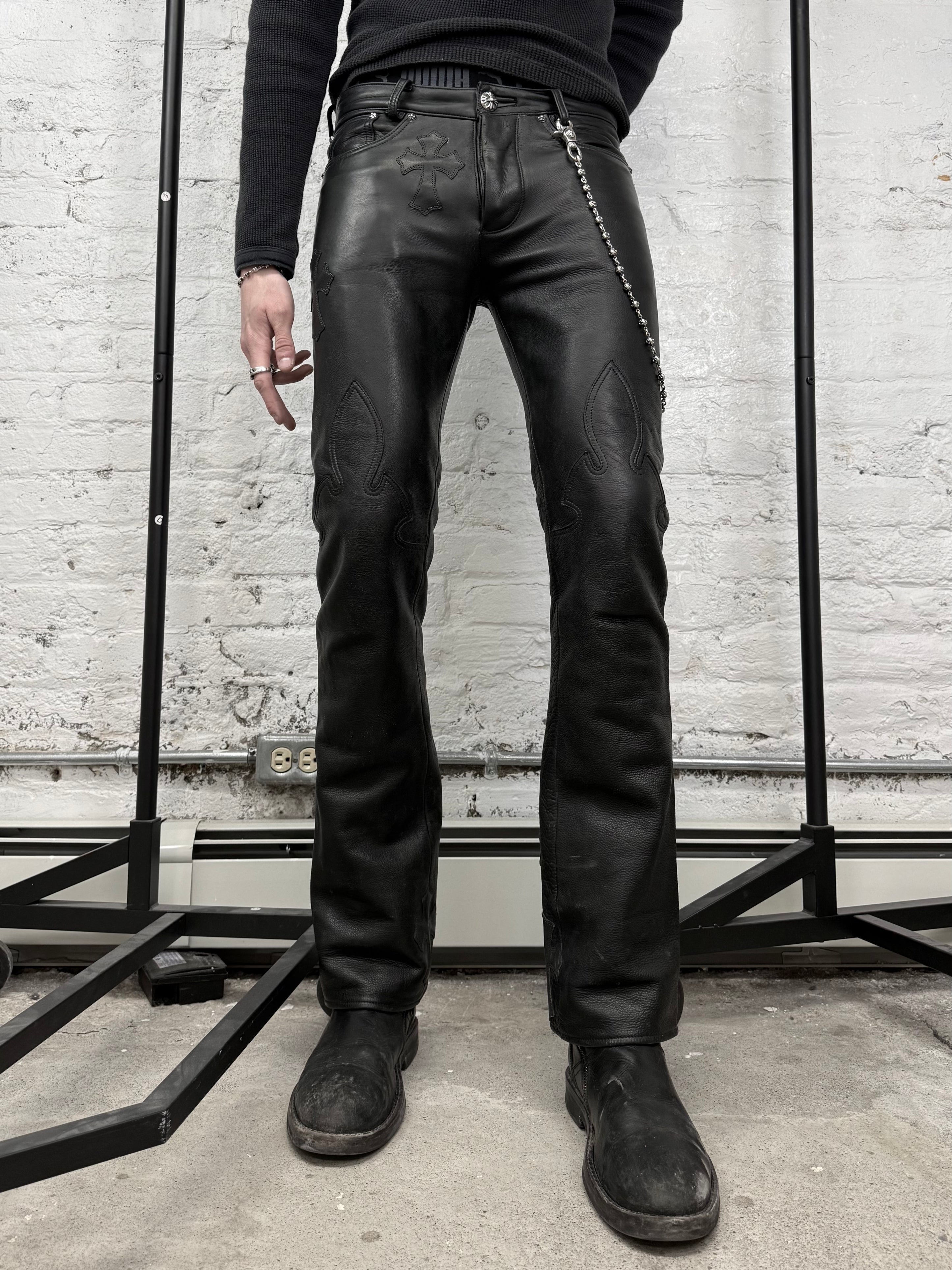 Chrome Hearts 30 Cross Patch Back Buckle Gunslinger Leather Fleur Knee Pants