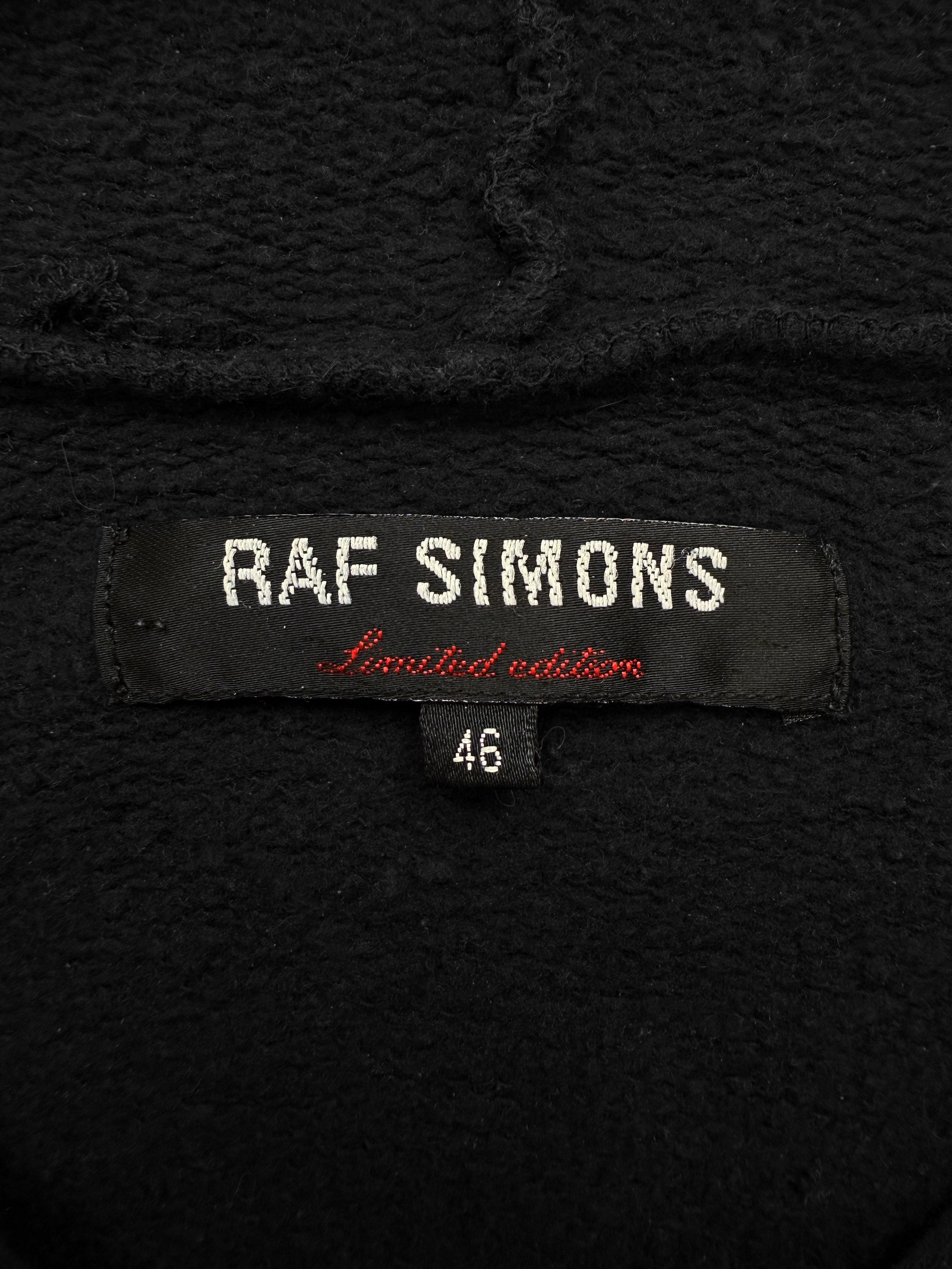 AW03 Raf Simons ‘Closer’ Slogan Black Hoodie