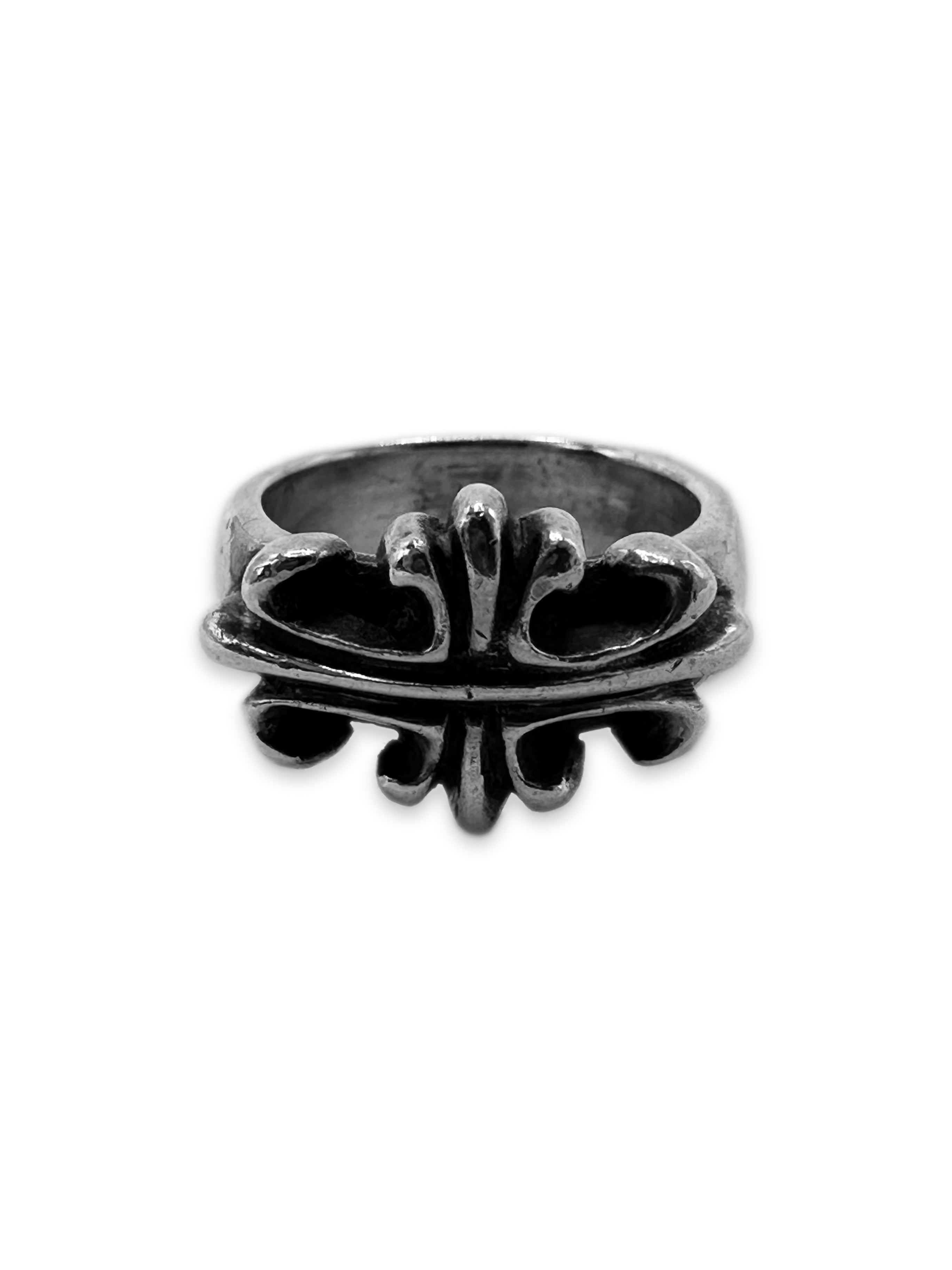90s A&amp;G Rock 'n Roll Couture .925 Silver Fleur Ring