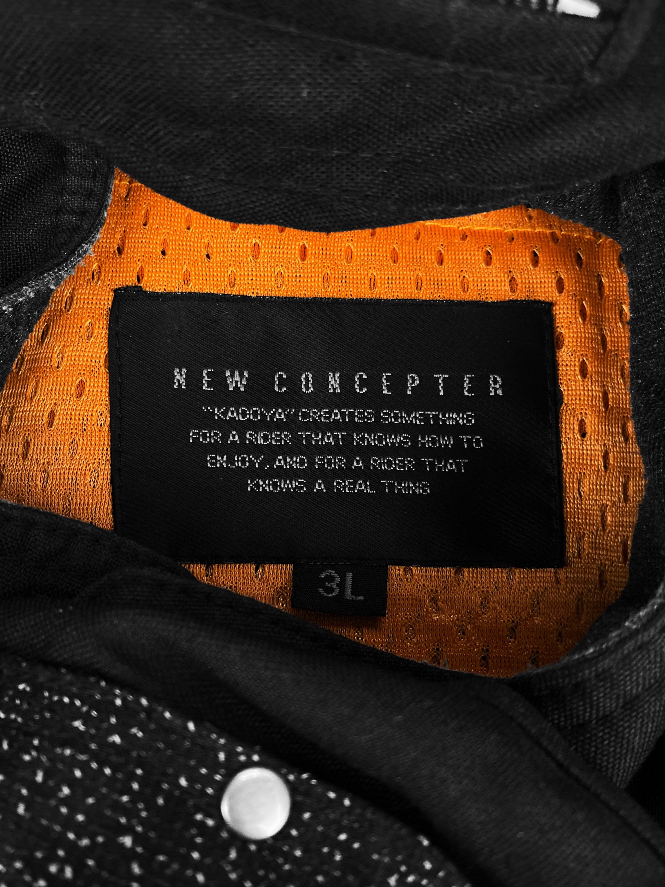 00s Kadoya XGS ‘Concept’ Nylon Tactical Spellout Jacket