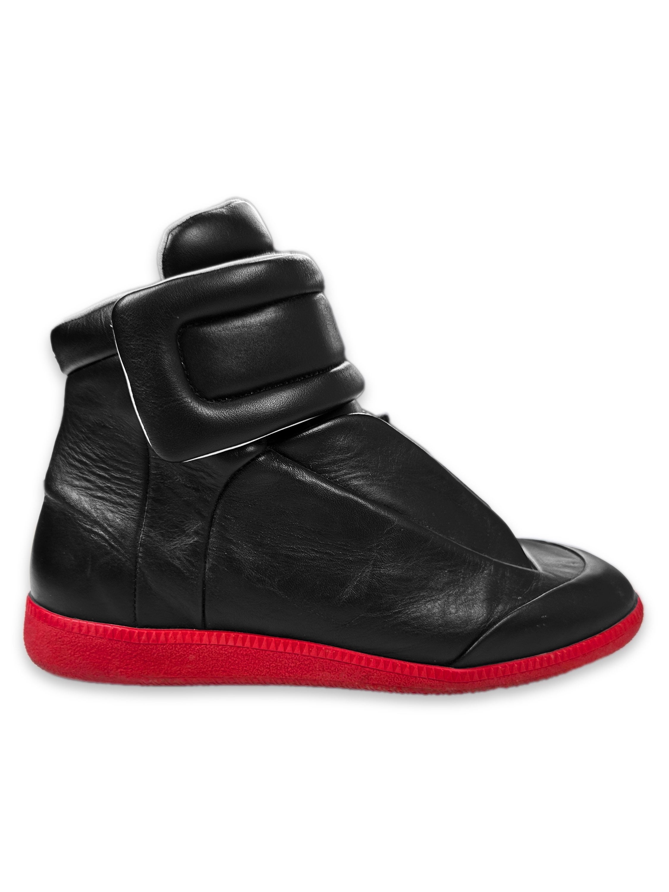 靴 Maison Martin Margiela Future High 40 MAISON MARGIELA BLACK LEATHER FUTURE HIGH-TOP SNEAKERS