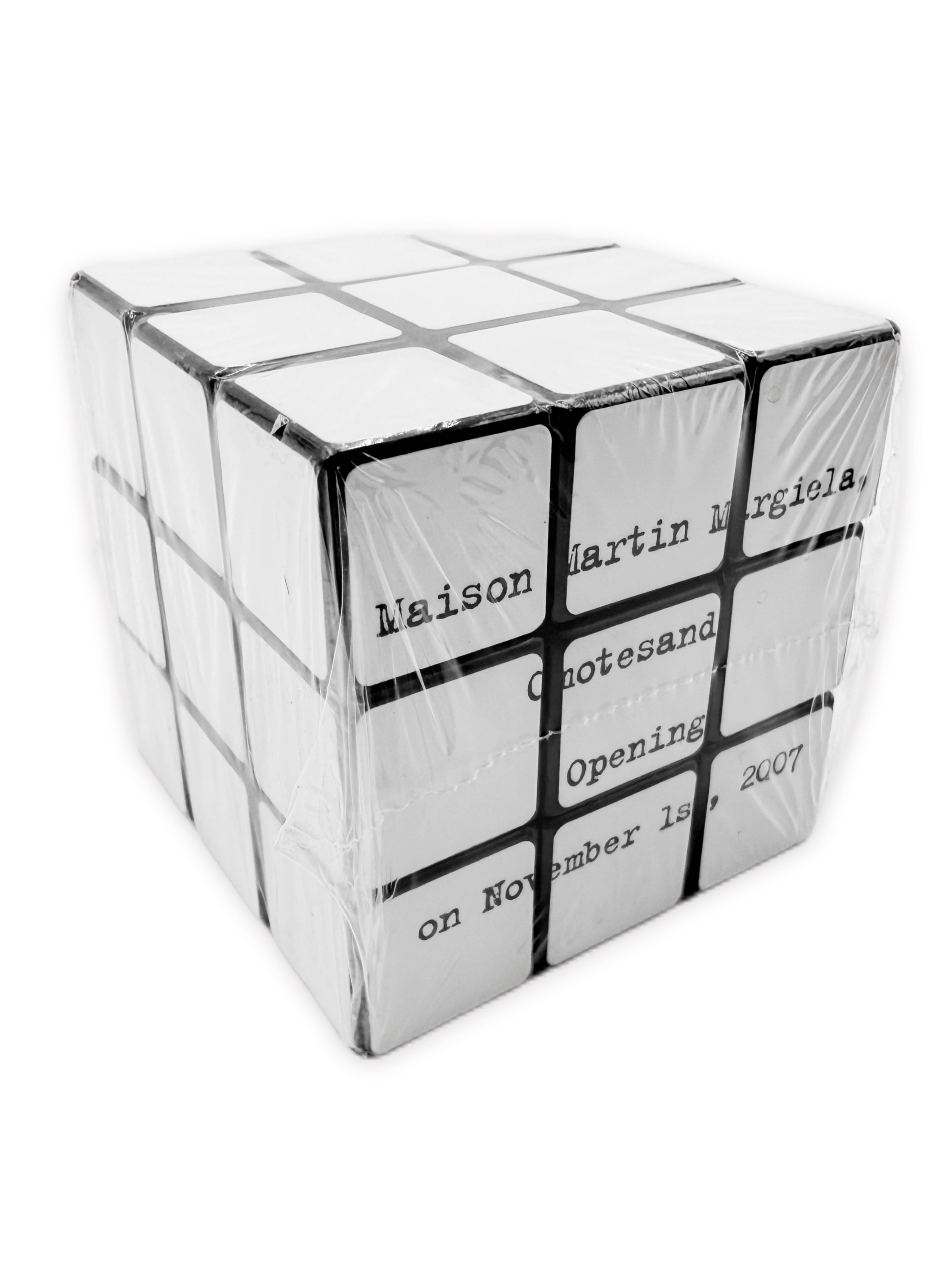 AW07 Maison Margiela 1/100 Japan Exclusive White Rubik’s Cube