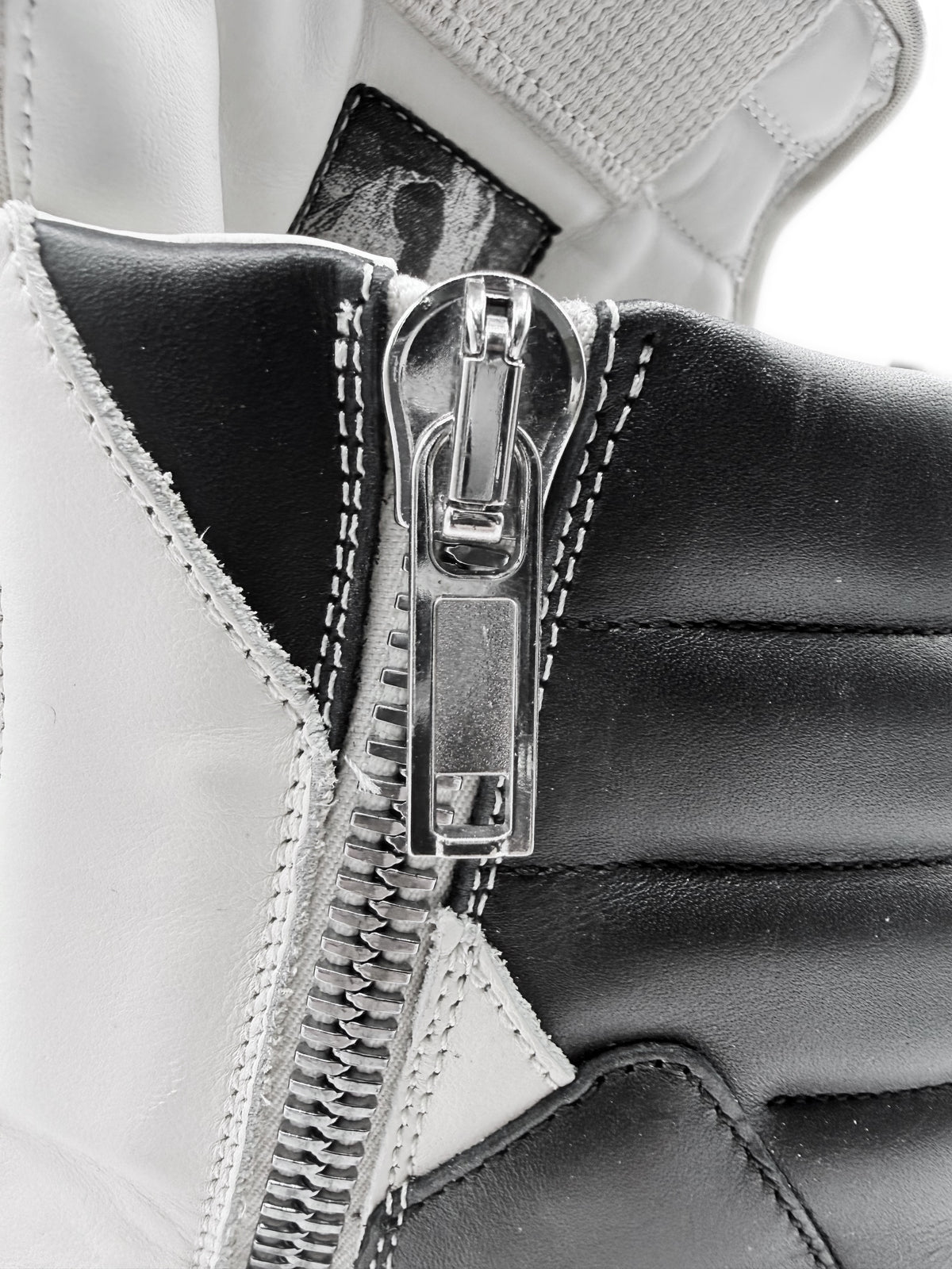 Rick Owens Geobasket White &amp; Black Leather Sneakers