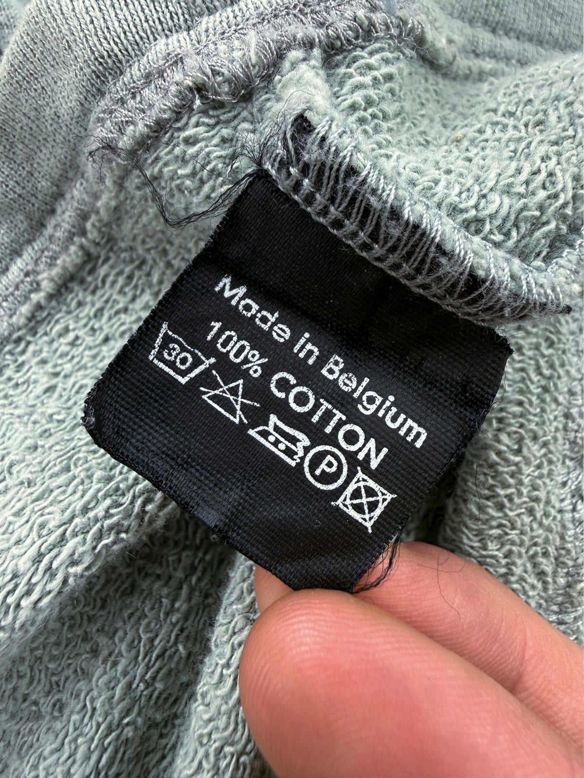 SS02 Raf Simons ‘Stray Souls’ Teal Patch Graphic Crewneck