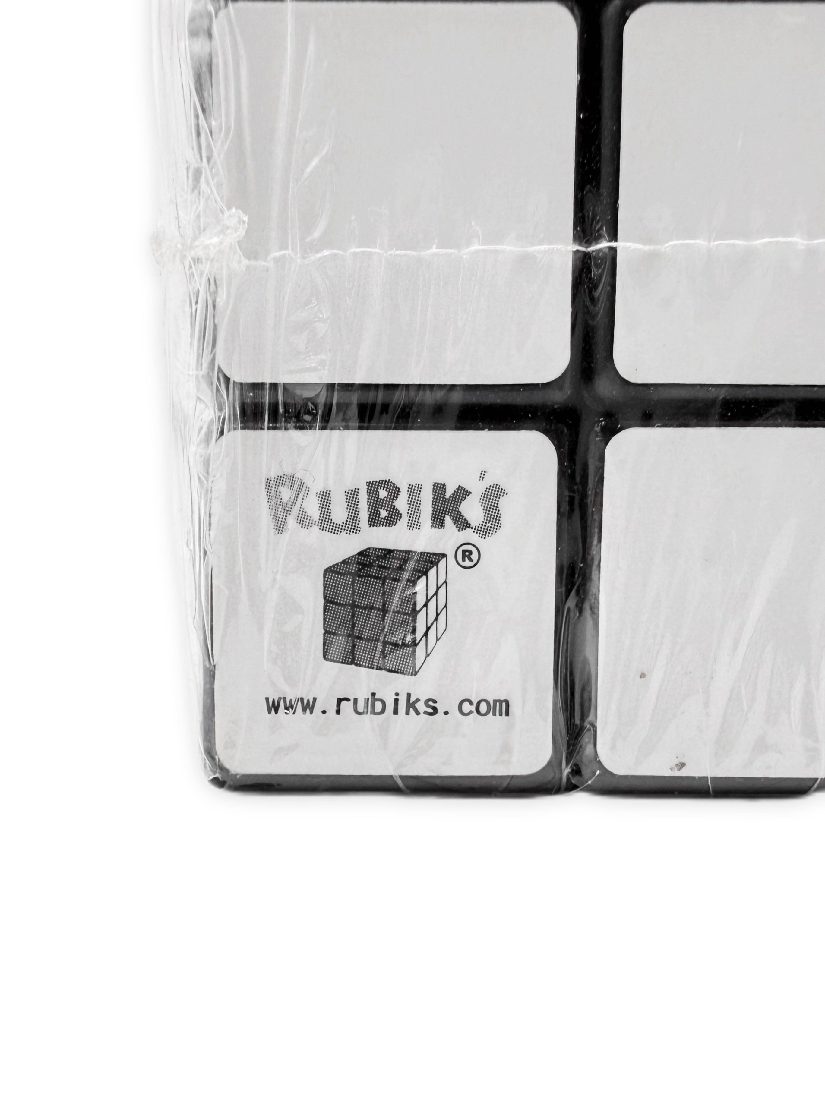 AW07 MAISON MARGIELA 1/100 JAPAN EXCLUSIVE WHITE RUBIK'S CUBE